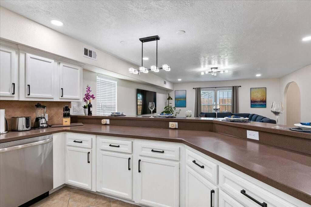 Lucky House - Tranquility In The Middle Of Houston - Tv In Every Room - 300 M2 Ngoại thất bức ảnh